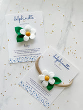 Load image into Gallery viewer, Daisy Headband l April Birth Month Flower