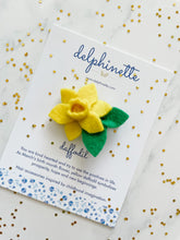 Load image into Gallery viewer, Daffodil Hair Clip l March Birth Month Flower
