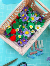 Load image into Gallery viewer, Aster Hair Clip l September Birth Month Flower