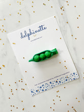 Load image into Gallery viewer, Sweet Pea Pod Hair Clip